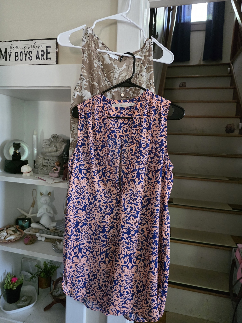 J Jill & fun 2 fun Navy and Peach & Creams Scroll Print Sleeveless Tops